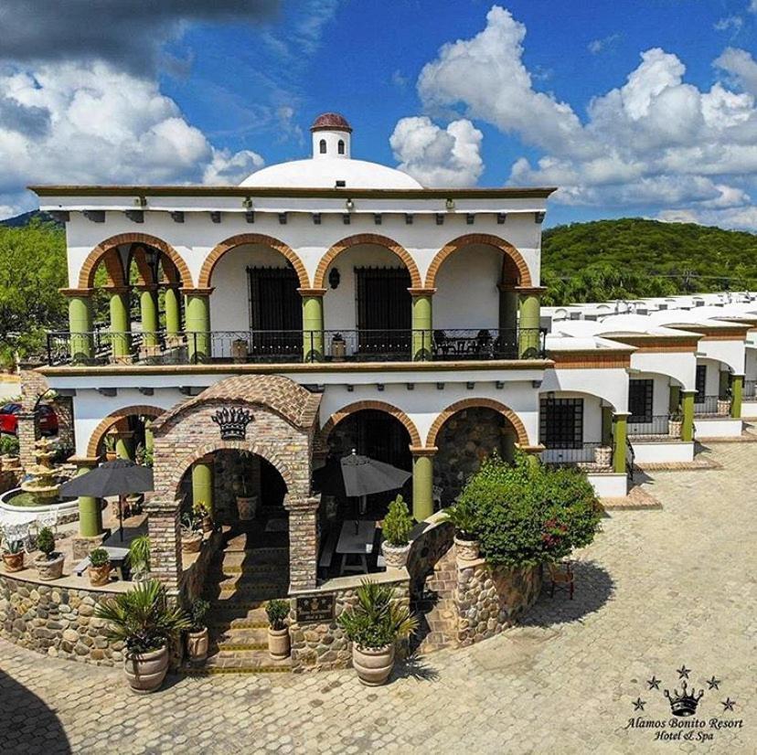Alamos Bonito Resort Екстериор снимка